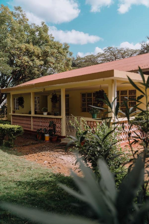 Mkoani Homestay Moshi Esterno foto