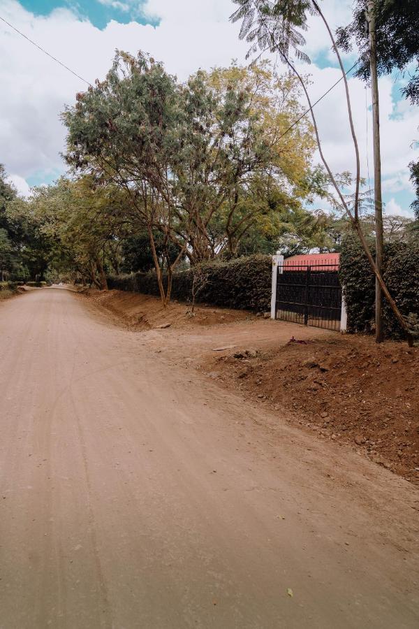 Mkoani Homestay Moshi Esterno foto