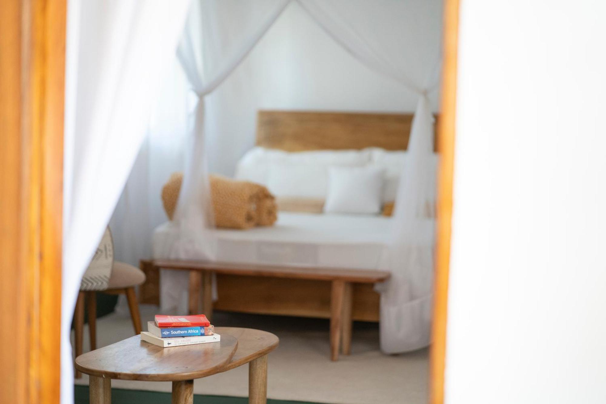 Mkoani Homestay Moshi Esterno foto