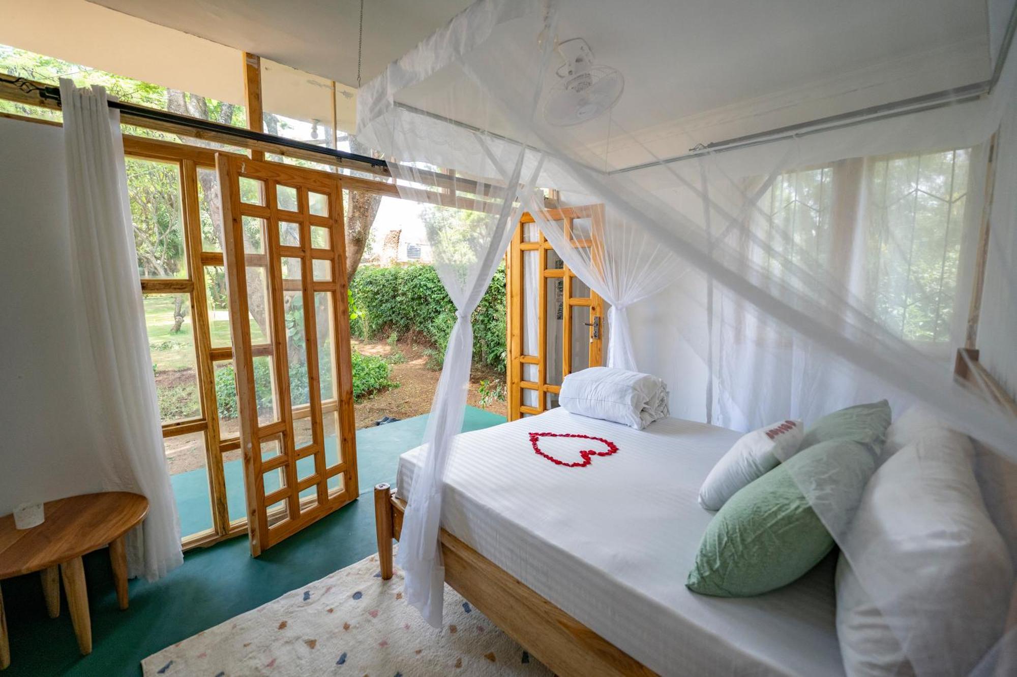 Mkoani Homestay Moshi Esterno foto